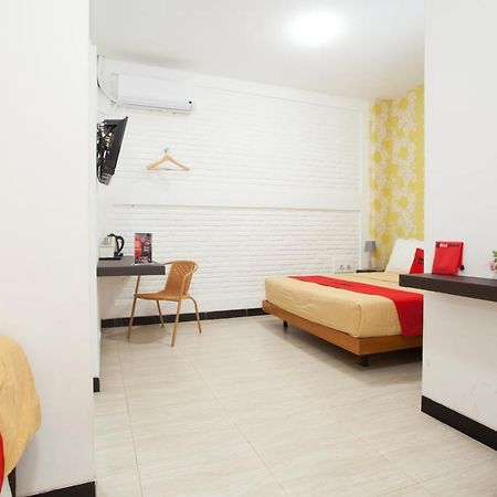 Reddoorz Near Museum Angkut Batu Hotel Batu  Exterior photo